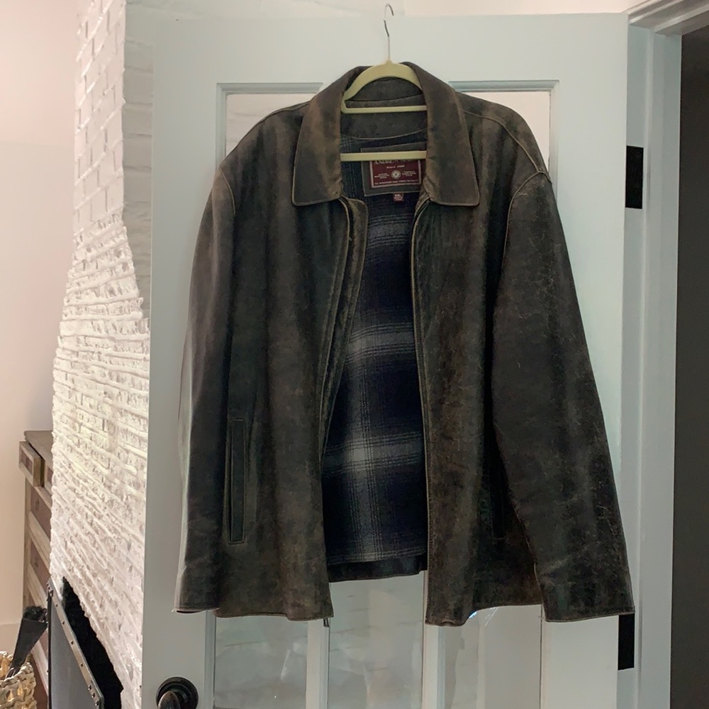 Men’s Leather Jacket